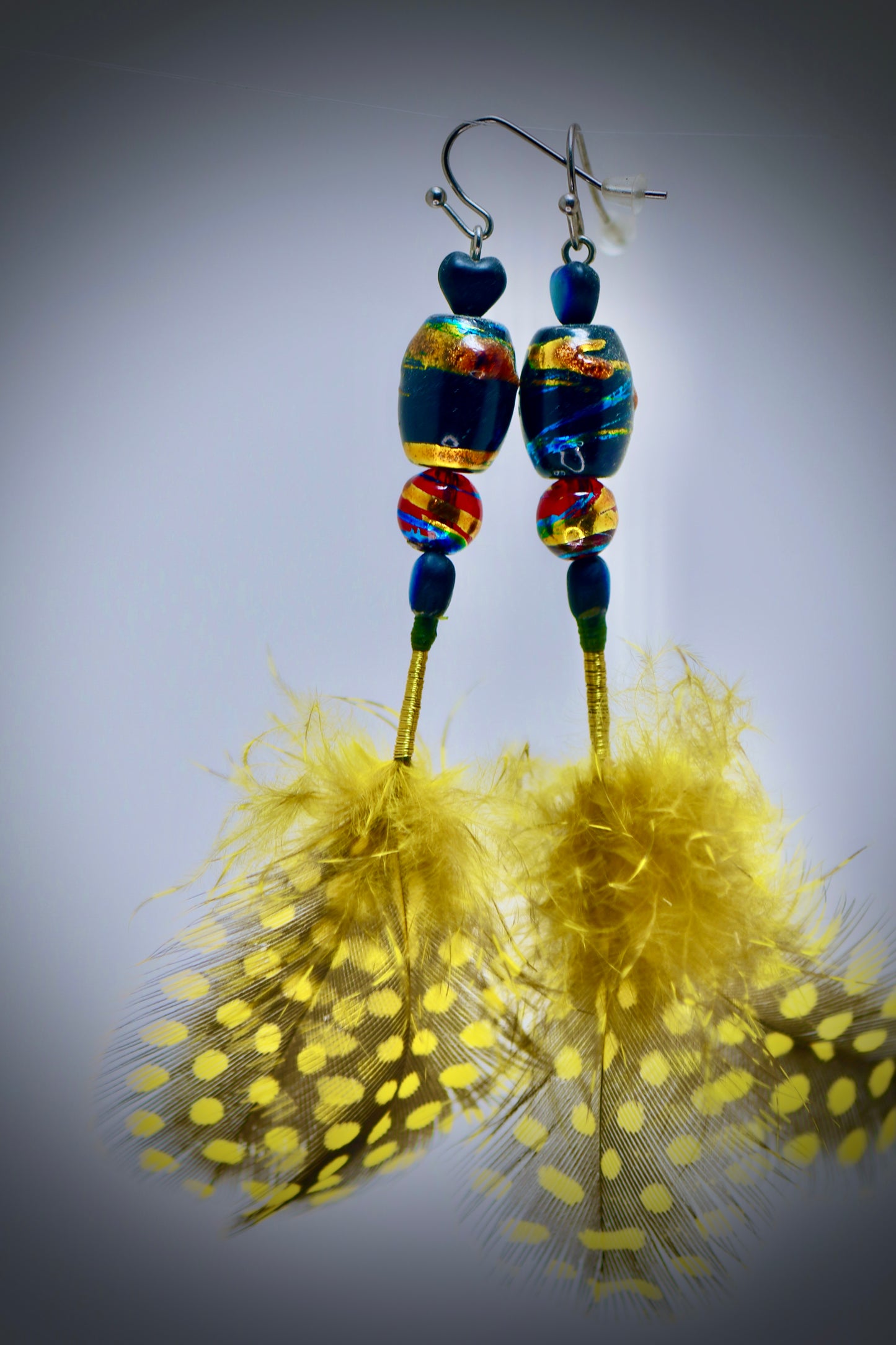 Blue Hearts+Glass Mardi Gras+Yellow Guinea